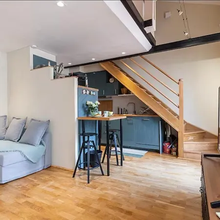 Duplex Center Of With Ac * Niza