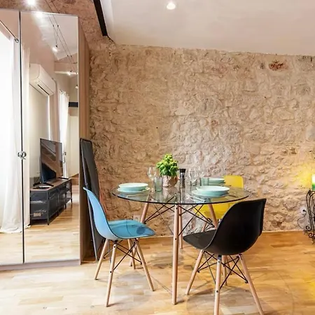 아파트 Duplex Center Of With Ac