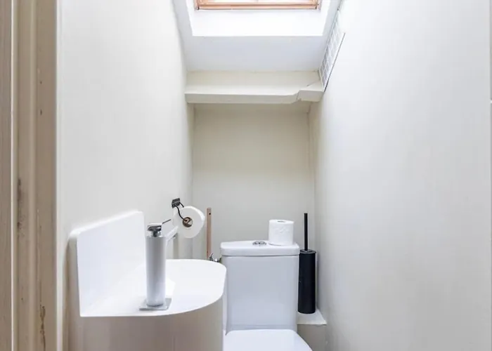 Duplex Center Of With Ac *