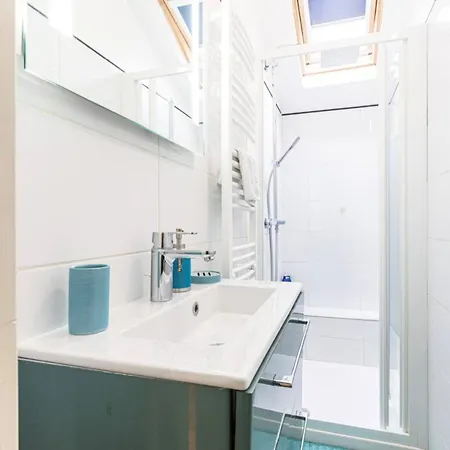 Duplex Center Of With Ac דירה ניס